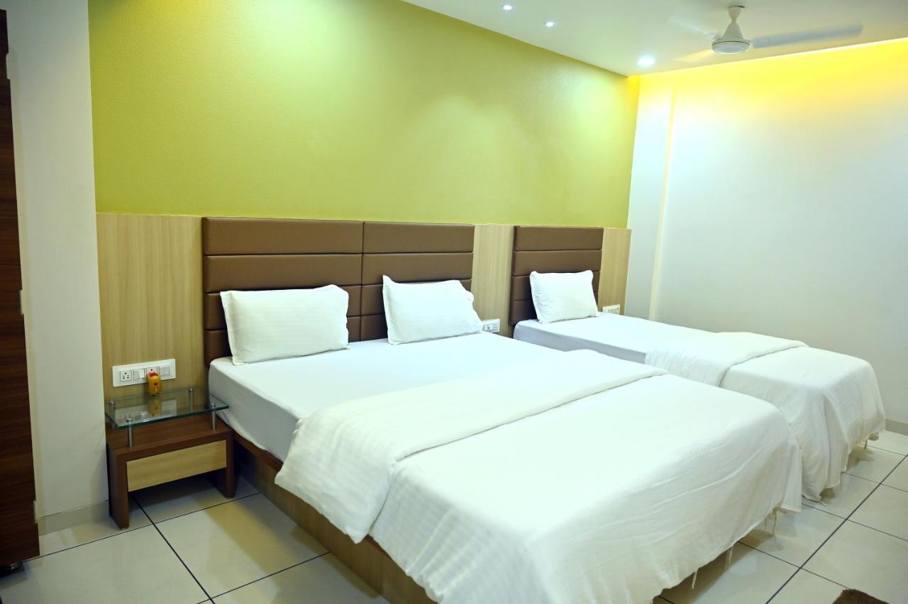 Hotel Aaram Umargam Екстер'єр фото